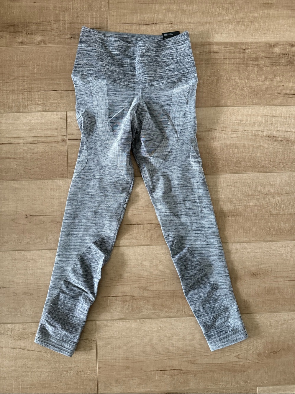 Nike Sculpt Lux High-Waist Gray Leggings NWT